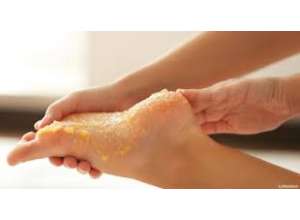 العناية بالقدم