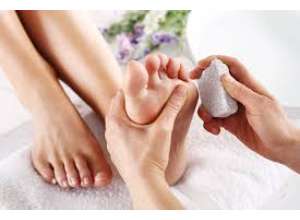 العناية بالقدم